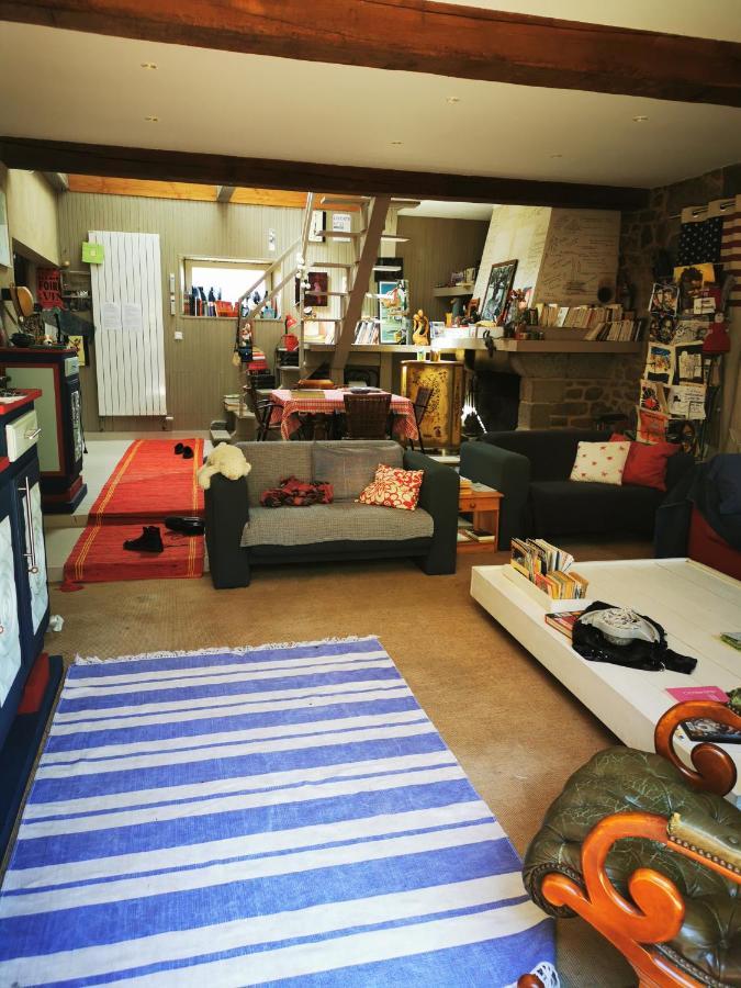 Chambre Arty Chez L'Habitant 圣布里厄 外观 照片