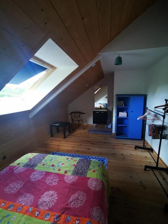 Chambre Arty Chez L'Habitant 圣布里厄 外观 照片